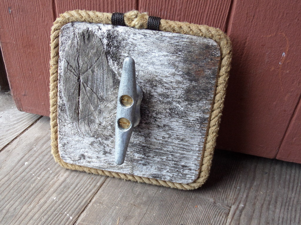 Reclaimed Pallet Wood Cleat Rack Hook