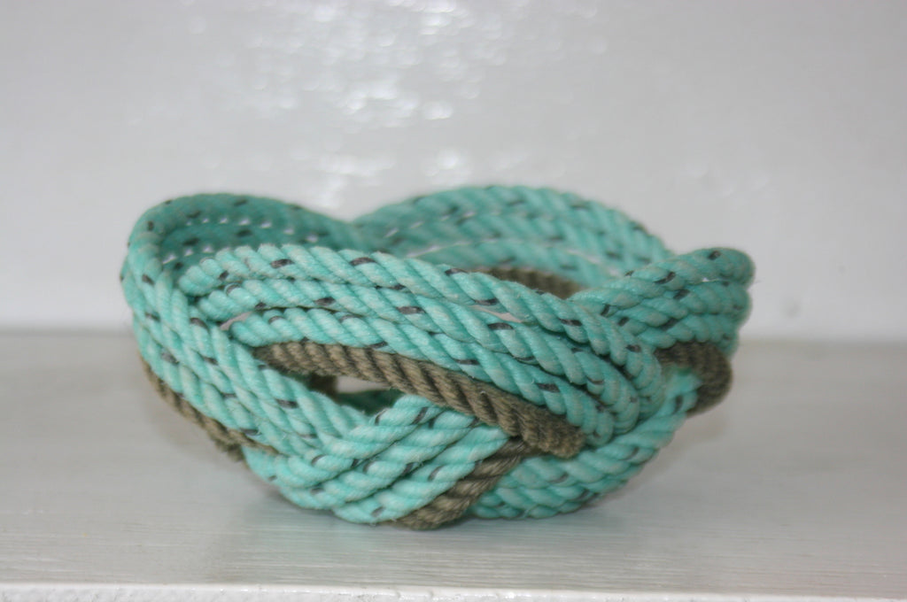6" x 3" Basket 2 Color - Alaska Rug Company