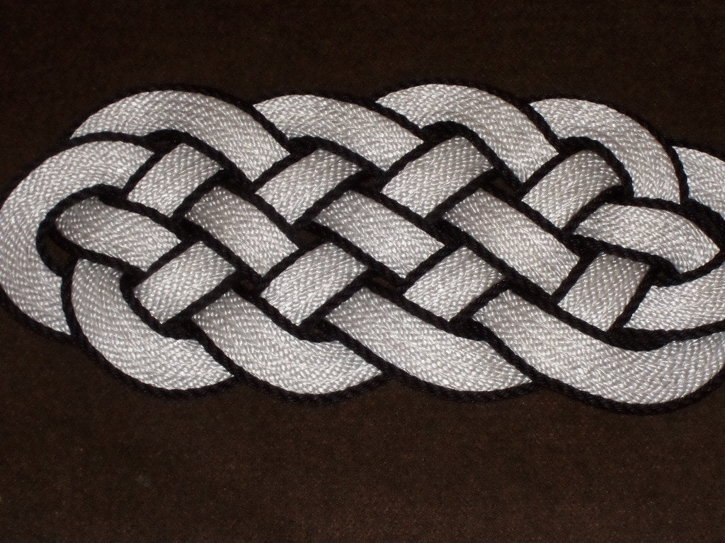 White with Black Accent Rug  30 x 12" - Alaska Rug Company